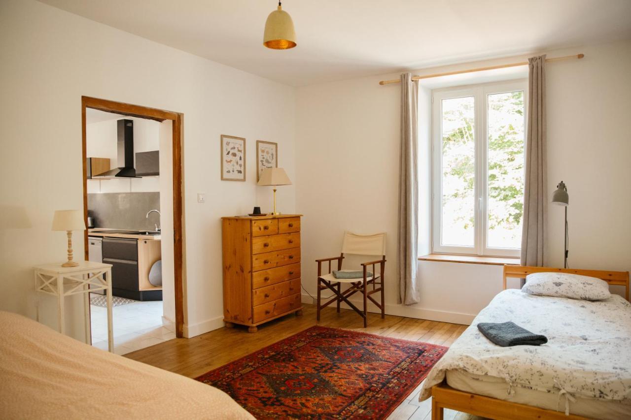 La Borgnardais Gite En Broceliande, Proche Guer - 1 A 11 Couchages Loutehel Екстер'єр фото